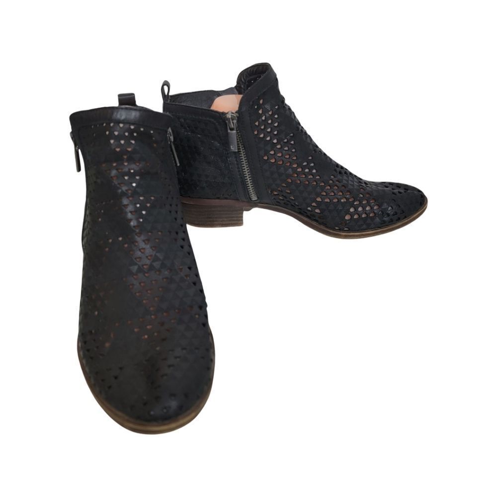 Lucky Brand perforated black booties ankle boots Suede chunky heels Size 8.5 M